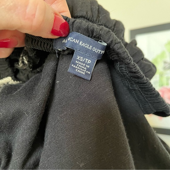 π¦
American Eagle MIDI/MAXI Skirt - Picture 9 of 11